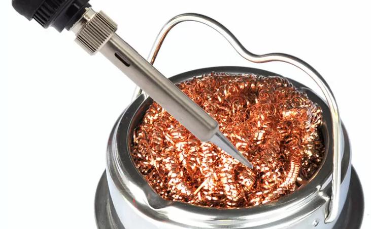 How to maintain and clean soldering iron tip